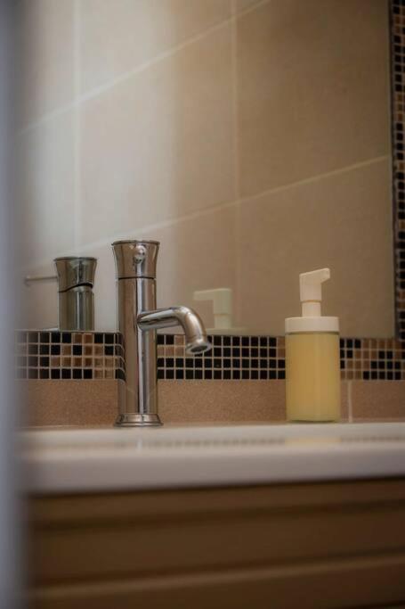 Merulana Penthouse: 5 Minutes Walk From Colosseum Buitenkant foto