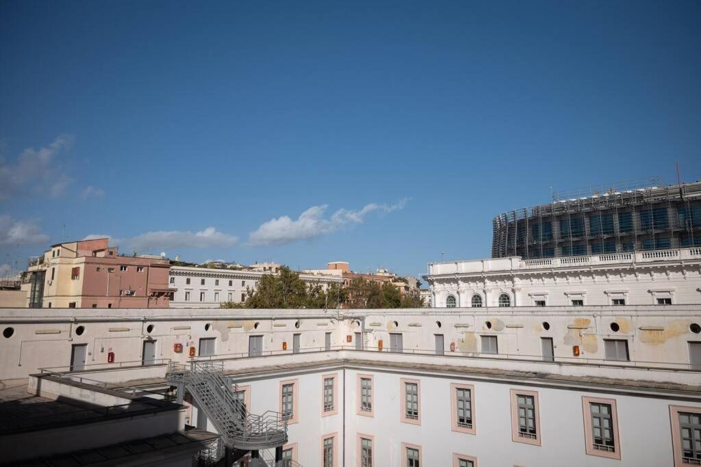 Merulana Penthouse: 5 Minutes Walk From Colosseum Buitenkant foto